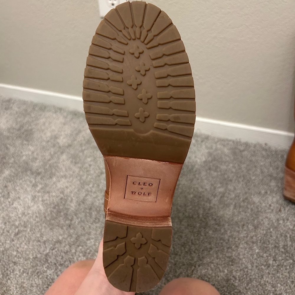 Cleo +Wolf Women's Tan scout Leather Boots - Picture 5 of 7